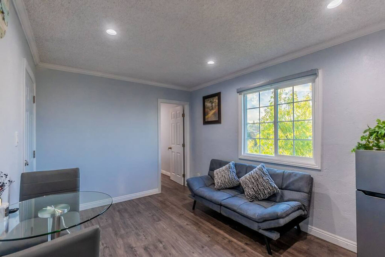 Room 4, Cozy Comfort LA House With Stunning Scenic Views, Los Angeles