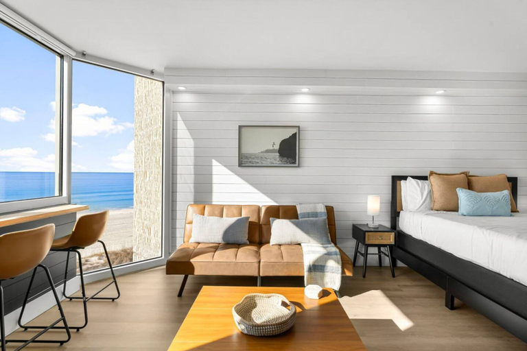 Room 3, Beach Front Ocean View Condo - Top of the Gulf 523, Bay