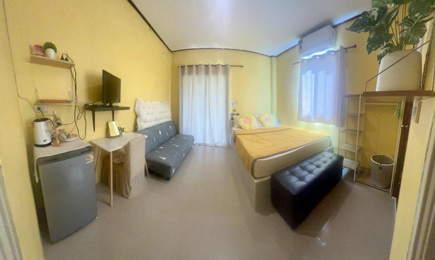 Bedroom 4, Lee Red House, K. Ko Kut