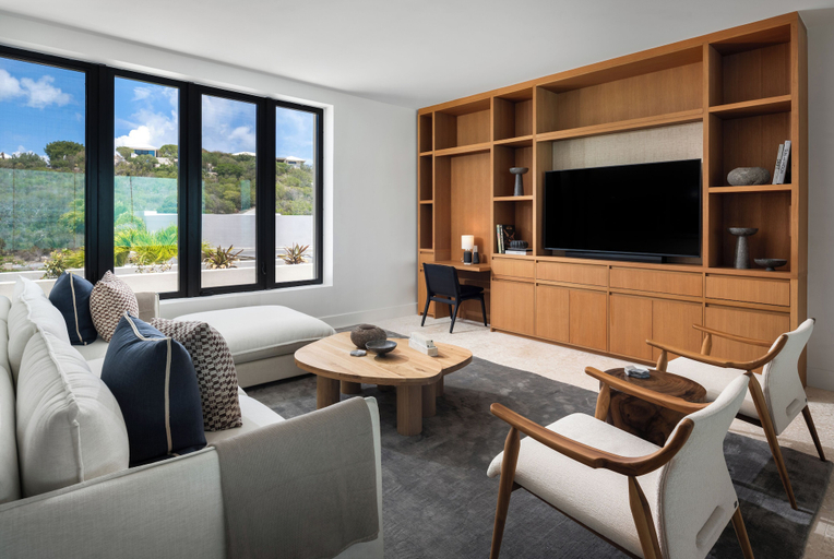 Living area 2, The Strand Turks and Caicos