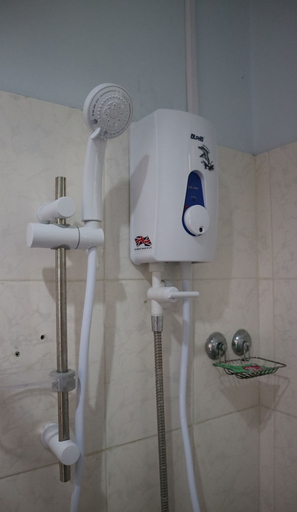 Bathroom 4, D' Downhill, Oslob