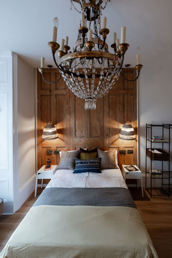 Room 5, Green Maison Westfield, London
