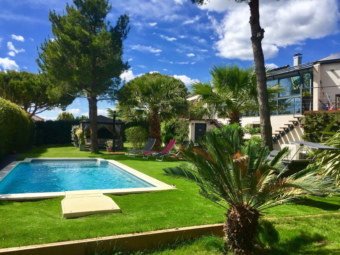 Exterior 4, L'ESCALE COTE BLEUE VILLA & Spa 4étoiles, Bouches-du-Rhône