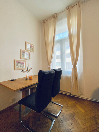 Room 2, Cozy 2BR Apartment Near Westbahnhof, Wien