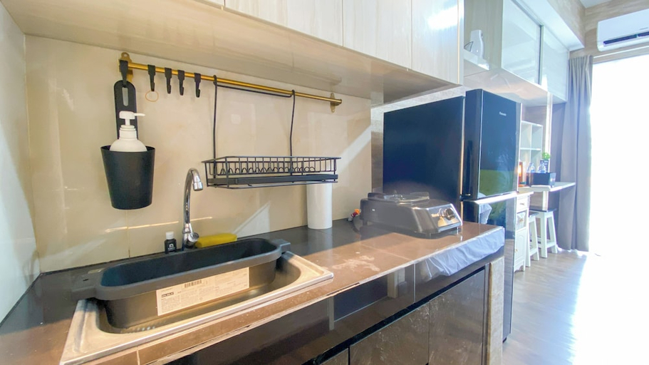 Others 5, Homey And Enjoy Studio At Serpong Garden Apartment, Tangerang