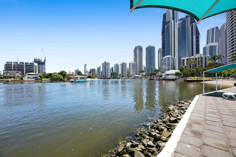 View from property 4, Stylish 2-bed in Surfers Paradise With River Views, Gold Coast