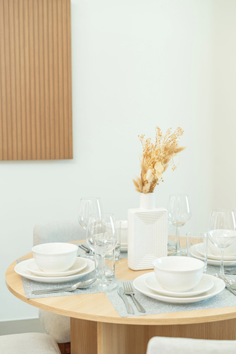 In-room dining 2, PVH - Cozy 1BR - Binghatti House, Dubai