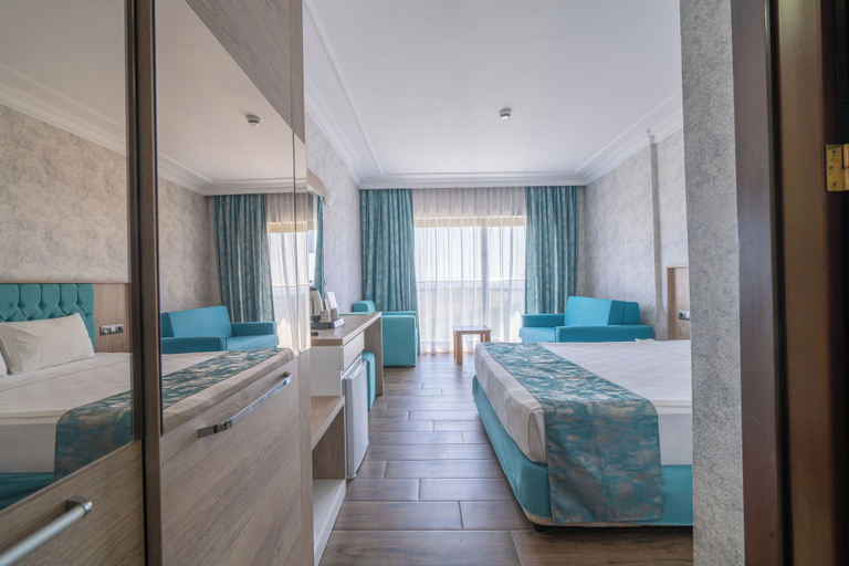 Bedroom 2, Anadolu Hotels Didim Club, Didim