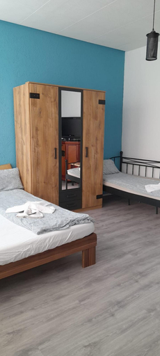 Room 5, Hotel Feiertag, Pforzheim