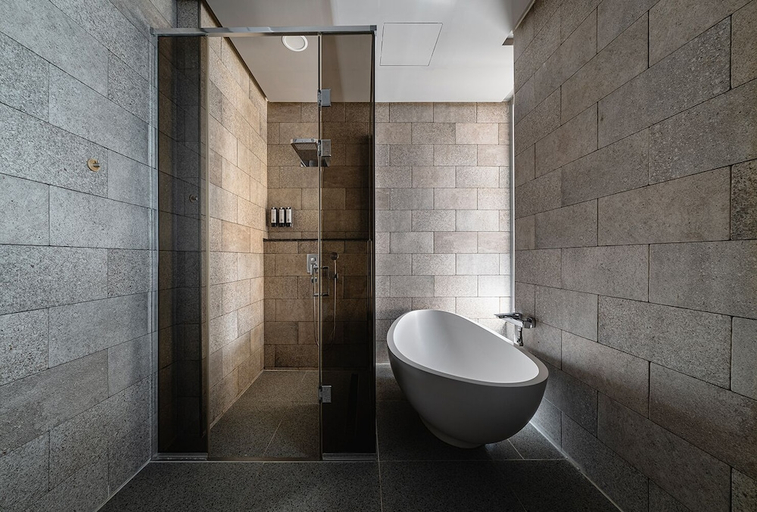 Bathroom 3, Day Nice Hotel, Boryeong