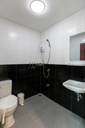 Bathroom 5, Bangkok River Loka Hotel, Bang Kho Laem