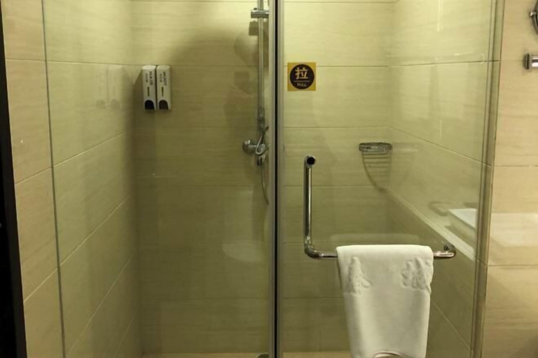 Bathroom 3, Spring Hotel, Langfang