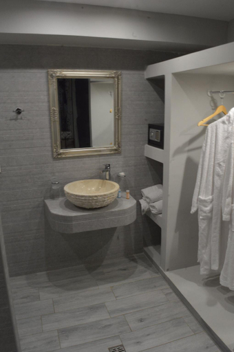 Bathroom 5, Anagenessis Village Hotel, Ionian Islands