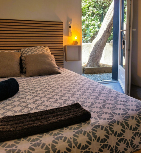 Bedroom 4, Allegria Nimes, Gard