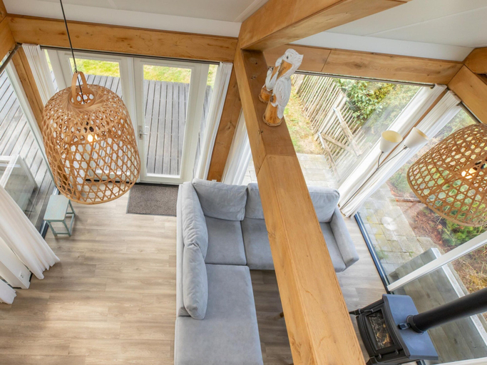 Living room 3, Enjoy luxury and comfort in holiday villa Kavel 10, Schouwen-Duiveland