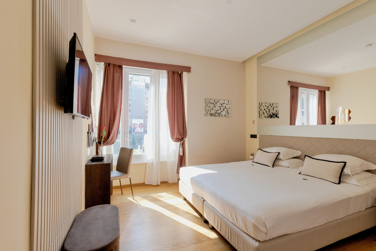 Bedroom 4, AH - Fashion District, Milano