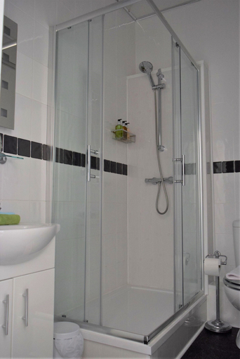 Bathroom 3, The View Guest House, Conwy