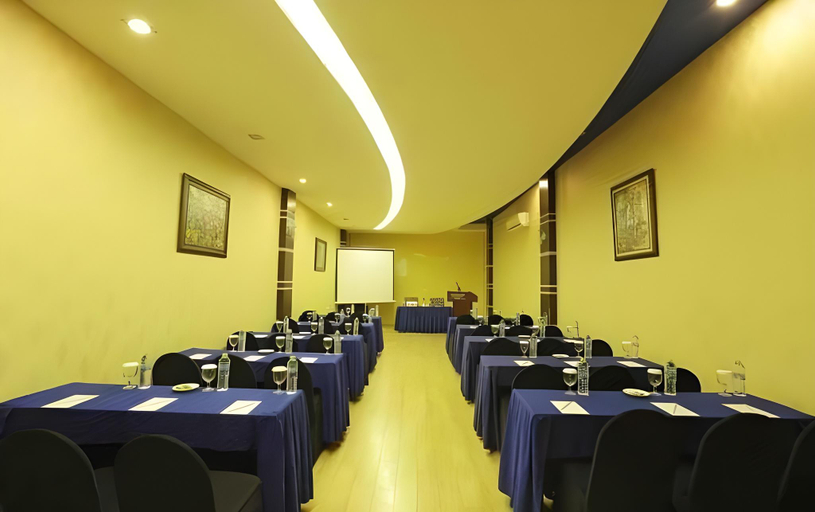 2, Hotel Horison Kendari, Kendari