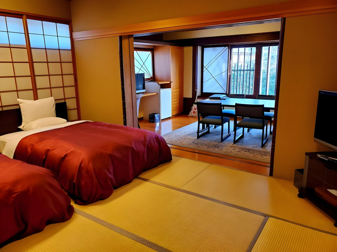 Bedroom 2, Ryotei Tanokura Ryokan, Yufu