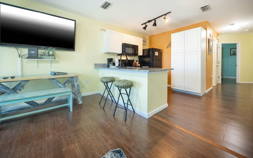 Private kitchen 3, Grand Caribbean 206 1 Bedroom Condo, Baldwin