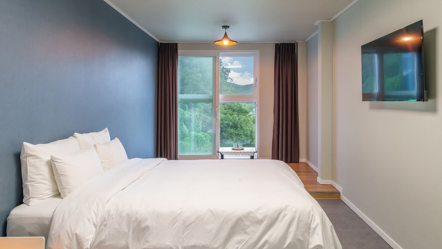 Room 2, Viva Pension Nami Island, Gapyeong, Gapyeong