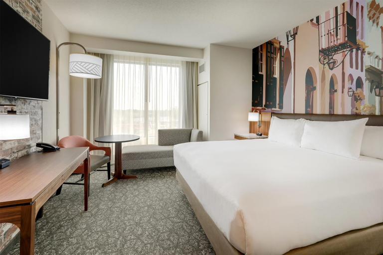Room 2, Drury Plaza Hotel North Charleston, Charleston