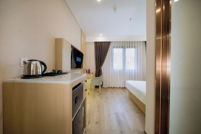 Others 4, Elong me Hotel, District 7