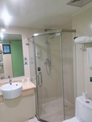 Bathroom 4, GreenTree Inn Xuzhou South Minzhu Road, Xuzhou