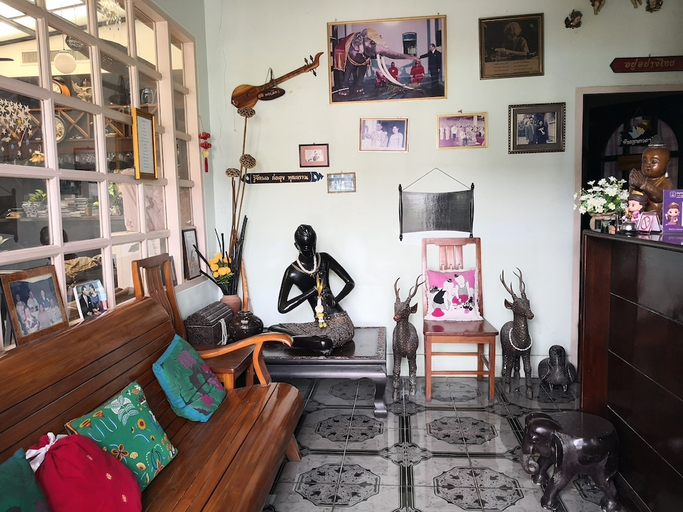 Public Area 2, Baan Somboon Guesthouse, Hua Hin