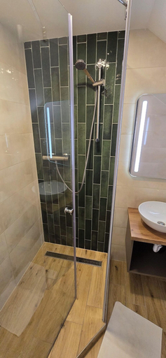 Bathroom 4, Forró Fogadó, Szeged