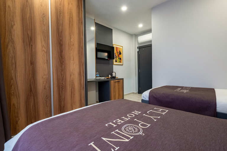 Bedroom 4, Fly Point Airport Hotel, Arnavutkoy