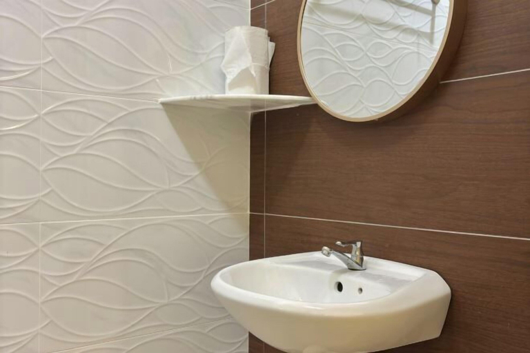 Bathroom 3, Auguri Bercham Landed 6BR Karaoke Set BBQ, Kinta