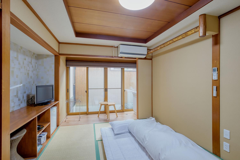 Bedroom 3, Katsuzakikan, Tsubata