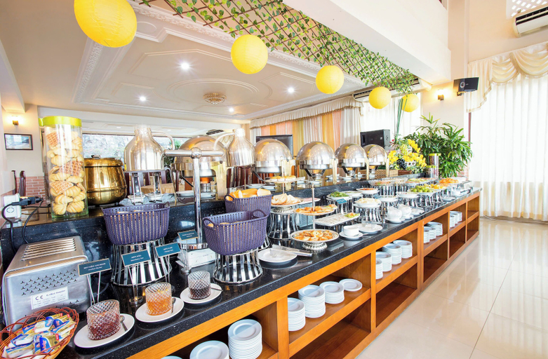 Food & Drinks 5, Beachfront Hotel, Ho Chi Minh City