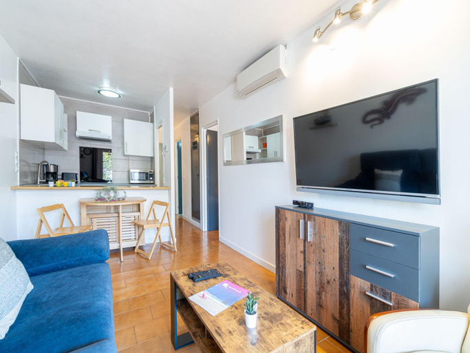 2, Apartment in Empuriabrava near Beach, Girona