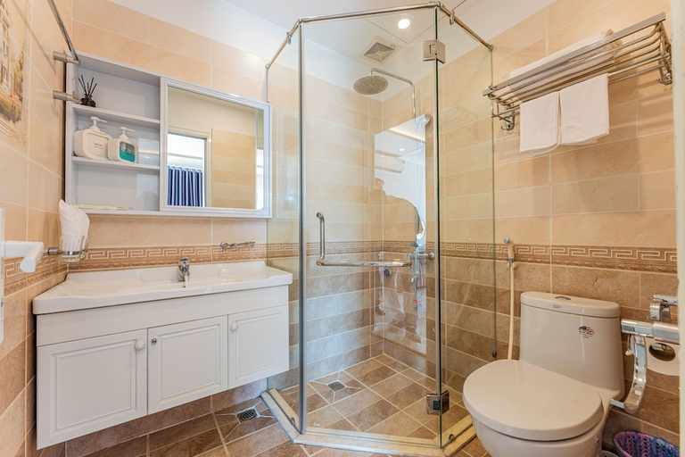 Bathroom, Moon Hotel Do Quang, Cầu Giấy
