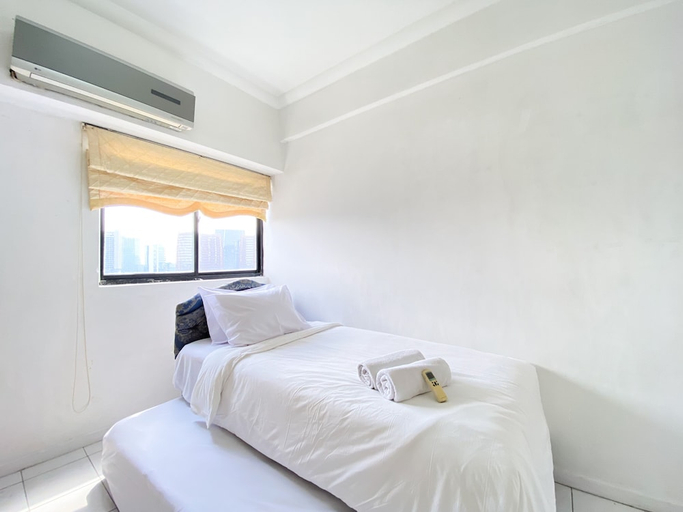 Bedroom 2, Comfort 2Br At Bona Vista Apartment, South Jakarta