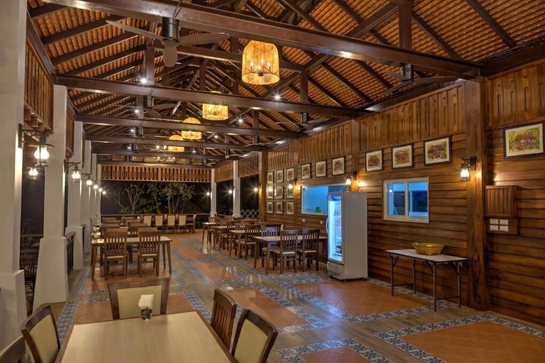 Food & Drinks 4, Tippaya Villa, Doi Saket