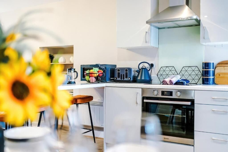 Private kitchen 5, 33 Walter Street, Cheshire West and Chester