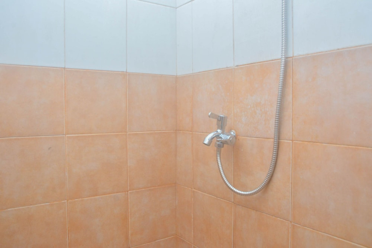 Bathroom 5, Comfy And Best Deal 2Br At Green Pramuka City Apartment, Jakarta Pusat