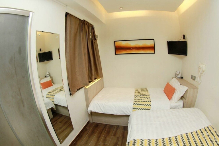 Bedroom 2, Moveinn, Hong Kong Island