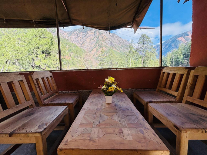 Others 3, Skylark huts, Kullu