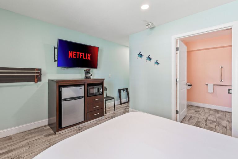Bedroom 3, Atlantic Shores Motel, Volusia