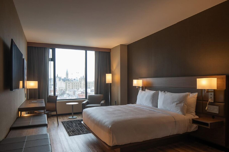 Bedroom 4, AC Hotel BY Marriott Ottawa Dwtn, Ottawa