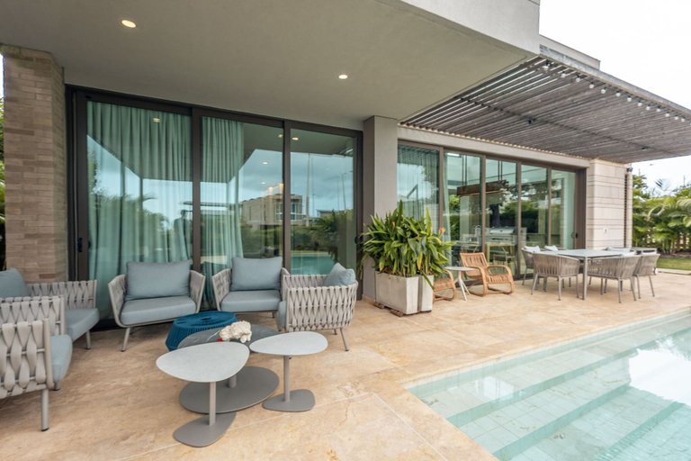 Room 1, Coastal Villa w Dock Access Pools, Cartagena de Indias