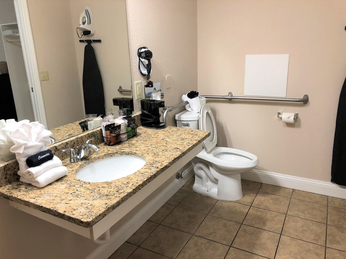 Bathroom 2, Quality Inn St Augustine Historic District Area, Saint Johns