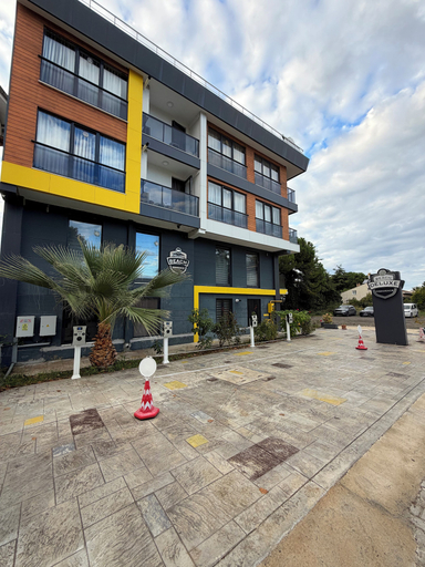 Exterior & Views 2, Deluxe Beach Residence, Merkez