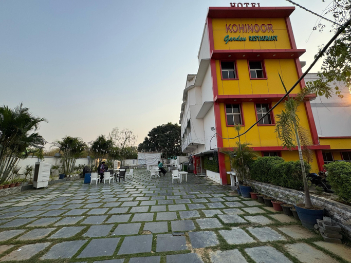 Exterior, Kohinoor Garden Restaurant, Bargarh