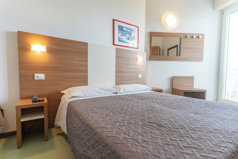 Bedroom 3, Hotel Concord, Ravenna