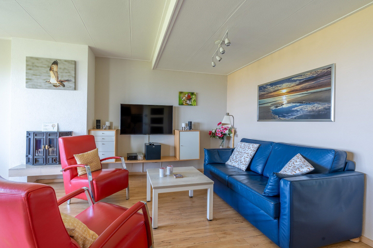 Living room 5, 2 Person Apartment With sea View, Texel